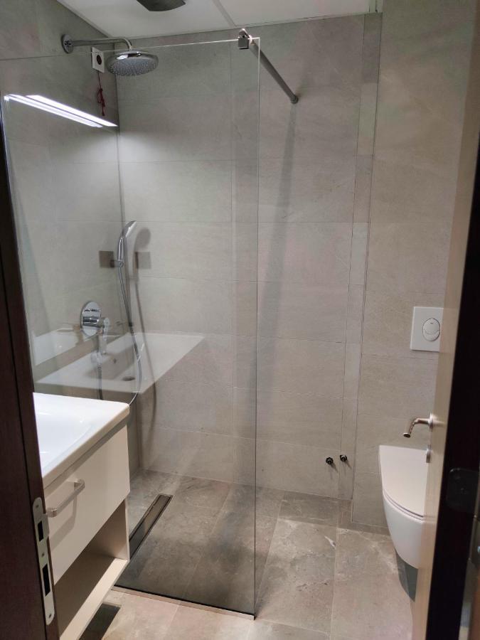 Oaza Hotel Štip Exteriör bild